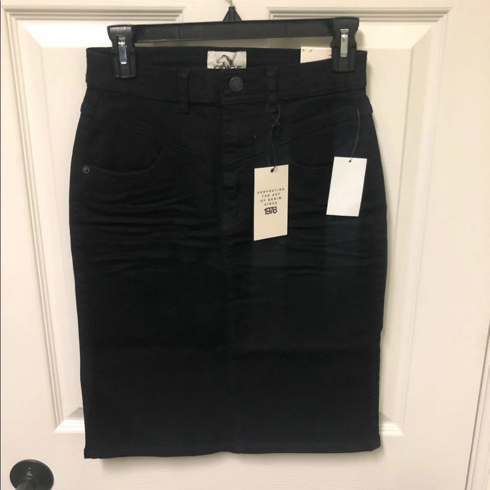 BNWT Jordache denim skirt